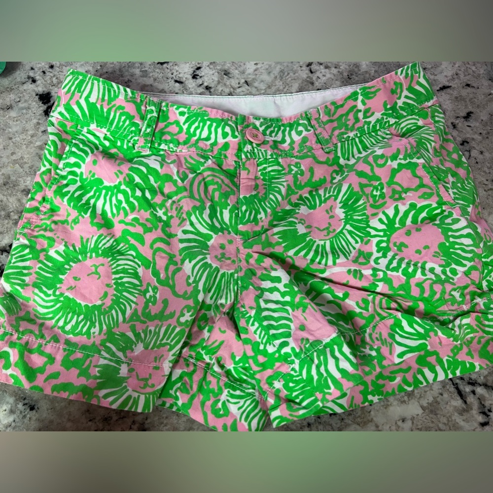 EUC size 6 Lilly Pulitzer shorts